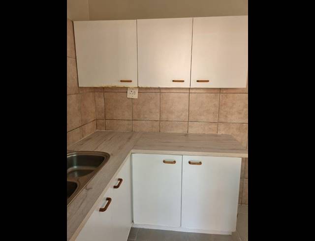 3 BEDROOM PROPERTY TO RENT IN PETERSFIELD